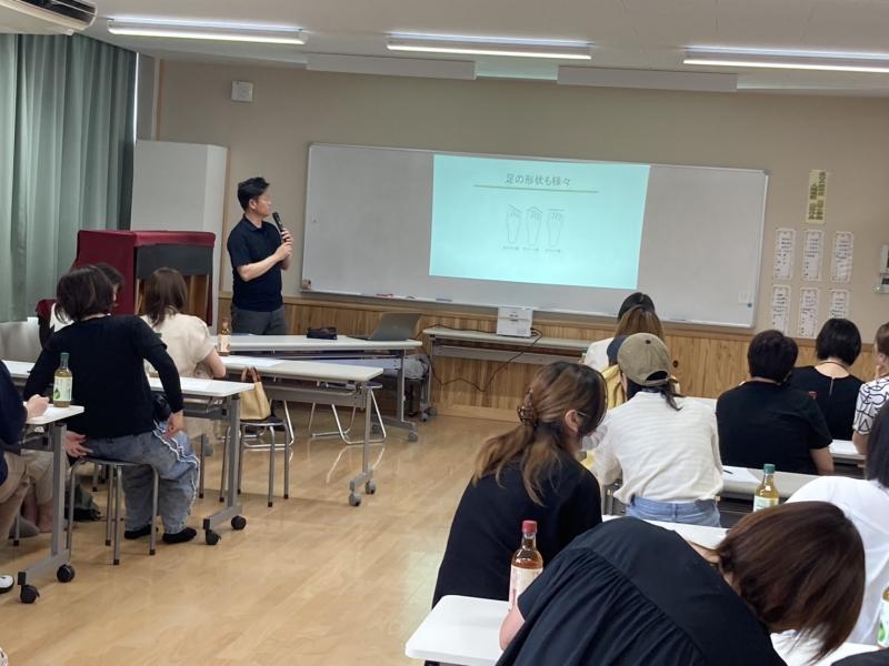 「中津市立南部小学校で栄養と運動について講演しました